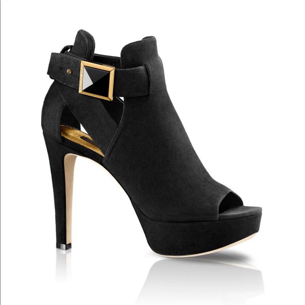 Louis Vuitton • High Sea Ankle Boot